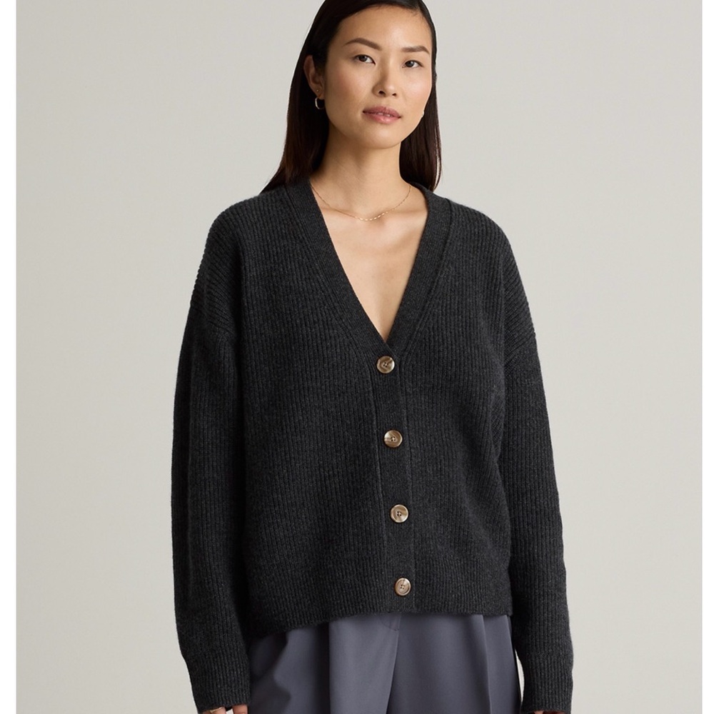 Mongolian Cashmere Fisherman Cropped Cardigan Sweater